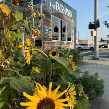 The Fairhaven - restaurant outdoor - American Near Me - Burlington, Washington