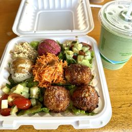 You need the Medi Bowl in your life! You need the Medi Bowl in your life!