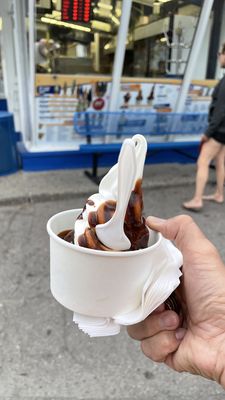 Tom's Dairy Freeze by null