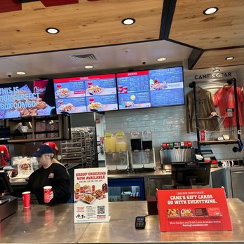 Raising Cane's Chicken Fingers - customers at the counter - Fast Food Near Me - Clearwater, Florida