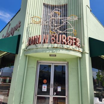 Bun-N Burger - Go here! - Burgers Near Me - Alhambra, California