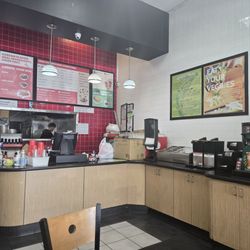Flame Broiler - Inside