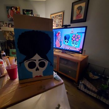 The Paint Sesh - I've never been into painting but it's Chelz is awesome and makes it easy and fun. Always love your Playlist! - Paint & Sip Near Me - Cincinnati, Ohio The Paint Sesh - I've never been into painting but it's Chelz is awesome and makes it easy and fun. Always love your Playlist! - Paint & Sip Near Me - Cincinnati, Ohio