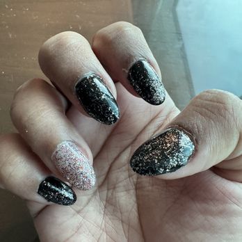 VT Nail Spa - How my nails looks in natural light - Nail Salons Near Me - Las Vegas, Nevada