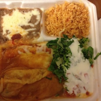 El Grullense - Cheese enchilada and chili relleno plate - Mexican Near Me - San Jose, California El Grullense - Cheese enchilada and chili relleno plate - Mexican Near Me - San Jose, California