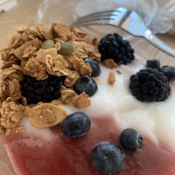 Billie's Grocery - Parfait - Breakfast & Brunch Near Me - Leawood, Kansas Billie's Grocery - Parfait - Breakfast & Brunch Near Me - Leawood, Kansas