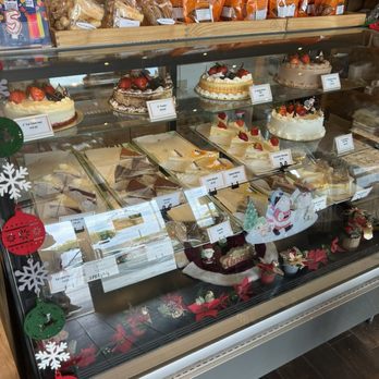 Elvin's Bakery - Bakeries Near Me - Honolulu, Hawaii Elvin's Bakery - Bakeries Near Me - Honolulu, Hawaii