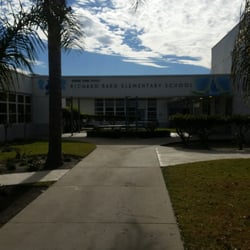 Richard Bard Elementary School - Entrance