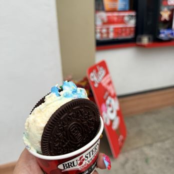 Bruster's Real Ice Cream - Desserts Near Me - Upland, California