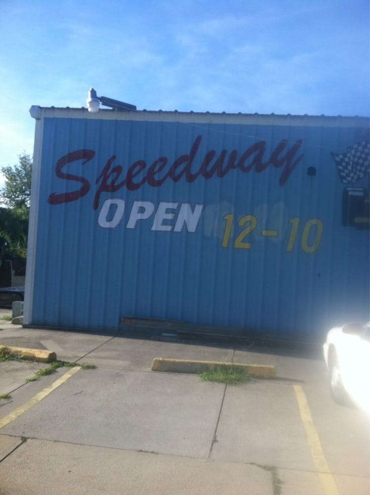 COLINGTON SPEEDWAY CLOSED 1064 Colington Rd, Kill Devil Hills