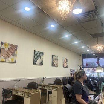 Galaxy Nail - Nail Salons Near Me - River Grove, Illinois