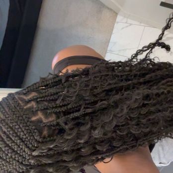 African Queen Braiding - Hair Salons Near Me - Woodbridge, Virginia