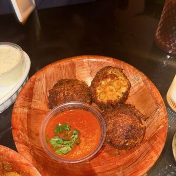 Donna’s - Mac n cheese balls - Bars Near Me - Seattle, Washington Donna’s - Mac n cheese balls - Bars Near Me - Seattle, Washington