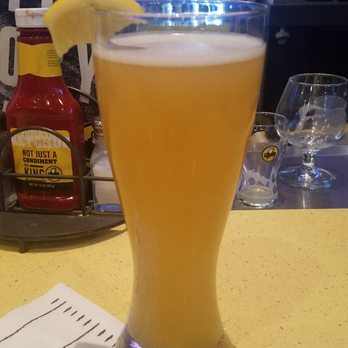 Buffalo Wild Wings - Leinenkugels summer sandy on draft now 4-24-18 - Chicken Wings Near Me - Phoenix, Arizona