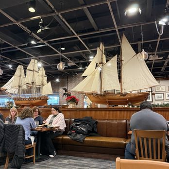 Phillips Seafood - Seafood Near Me - Baltimore, Maryland