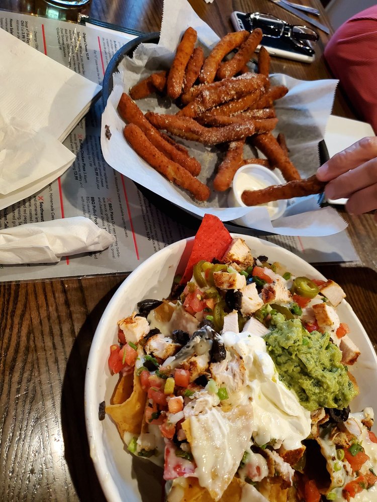 1356 PUBLIC HOUSE 57 Photos & 94 Reviews 1356 Big Bend Rd, Ballwin