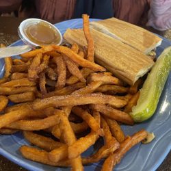 Downtown Restaurant - Cuban
