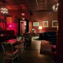CODE RED - Dining area