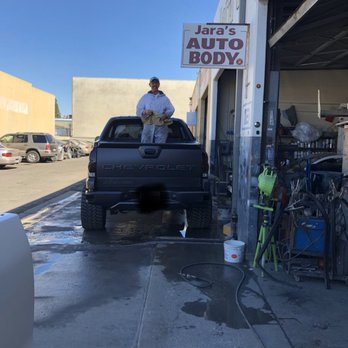 Jara's Auto Body - Front of shop, complete flat paint work. - Body Shops Near Me - Van Nuys, California Jara's Auto Body - Front of shop, complete flat paint work. - Body Shops Near Me - Van Nuys, California