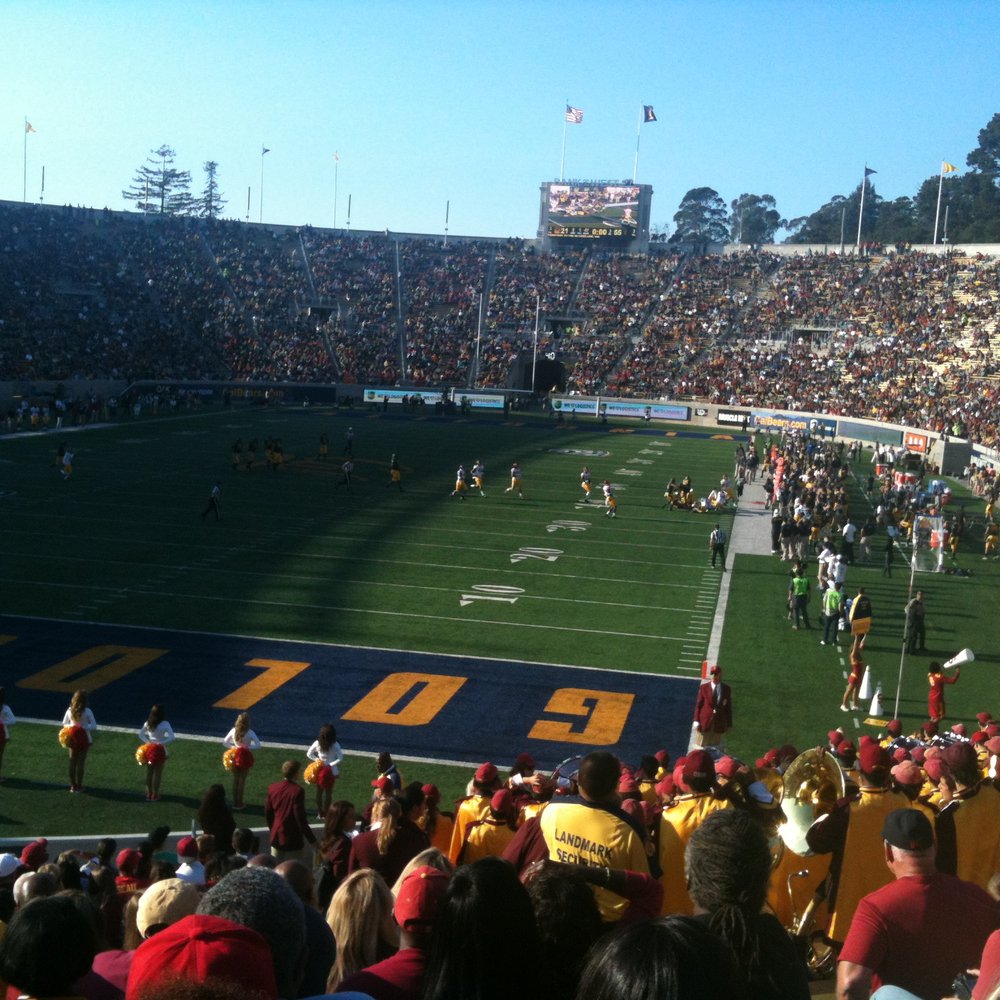 California Memorial Stadium - Stadiums & Arenas Near Me - Berkeley, California California Memorial Stadium - Stadiums & Arenas Near Me - Berkeley, California