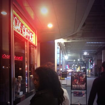 West Nyack Levity Live - Waiting to see the wayans - Comedy Clubs Near Me - West Nyack, New York West Nyack Levity Live - Waiting to see the wayans - Comedy Clubs Near Me - West Nyack, New York