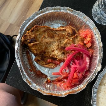 Seis Vecinos Restaurant - Latin American Near Me - Bronx, New York