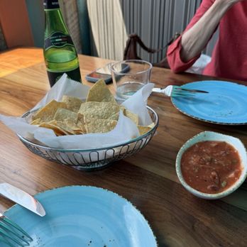 Prima Cantina - Chips and very excellent salsa - Mexican Near Me - Malibu, California