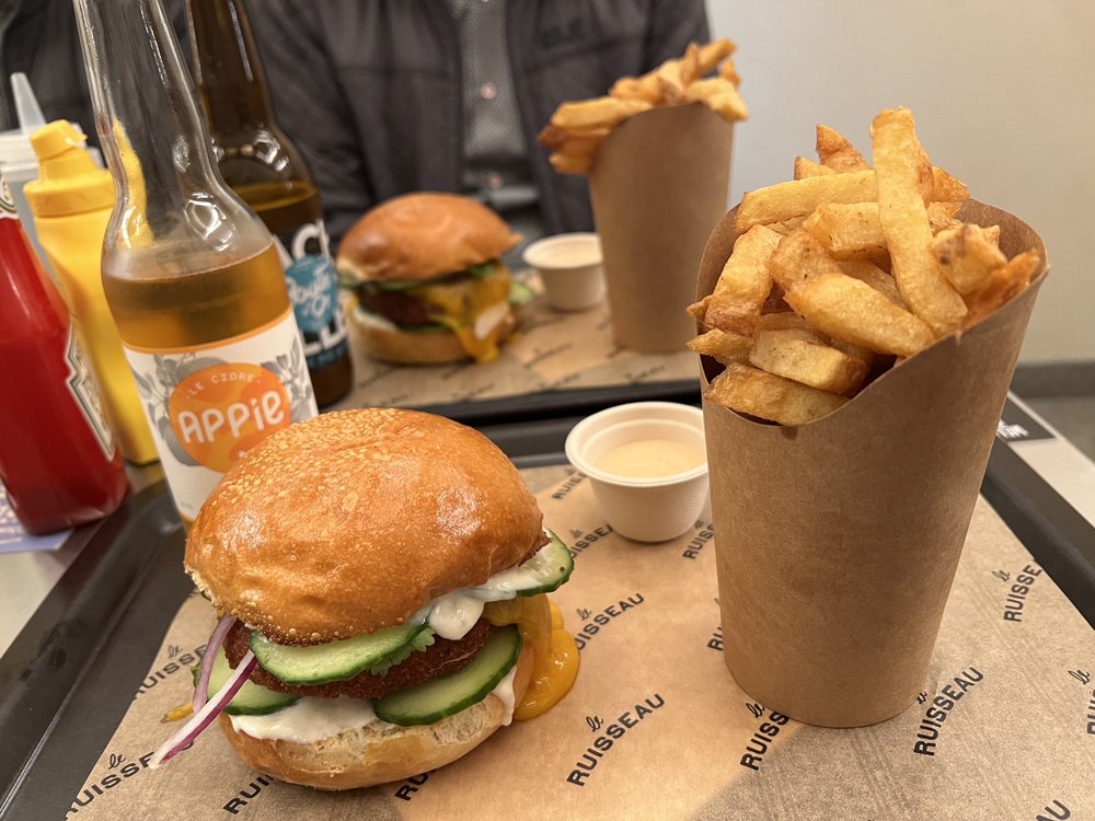 Le Ruisseau - Burger Joint