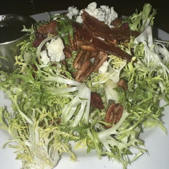 Vogue Bistro - 10'21 - Vogue Salad, good but I'm not fond of root lettuce - French Near Me - Surprise, Arizona