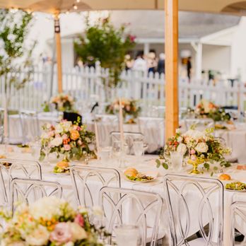 Pensee's Florals - Florists Near Me