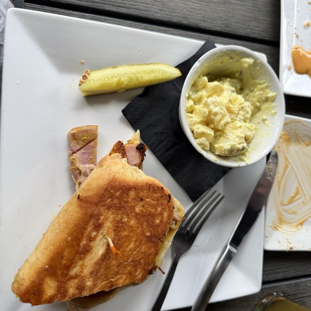 Gopher's Grill - Cubano and potato salad - Bars Near Me - Effingham, Illinois Gopher's Grill - Cubano and potato salad - Bars Near Me - Effingham, Illinois