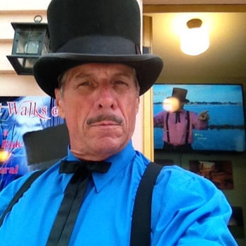 The American Spinners - Our fearless leader. - Historical Tours Near Me - St. Augustine, Florida