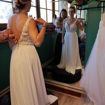 Emerald City Gowns - Bridal Near Me - Berkeley, California Emerald City Gowns - Bridal Near Me - Berkeley, California