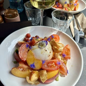 Good Day Deli - Peach Strawberry Burrata Salad - Cafes Near Me - Cork, Colorado Good Day Deli - Peach Strawberry Burrata Salad - Cafes Near Me - Cork, Colorado