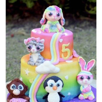Meechycakes - Sample cake photo I provided - Desserts Near Me - Whittier, California