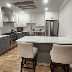 Superior Granite & Cabinet