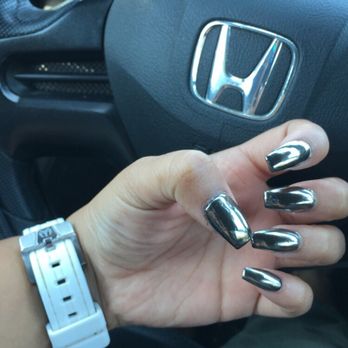 Leah's Nail Shop - Nail Salons Near Me - Carson, California