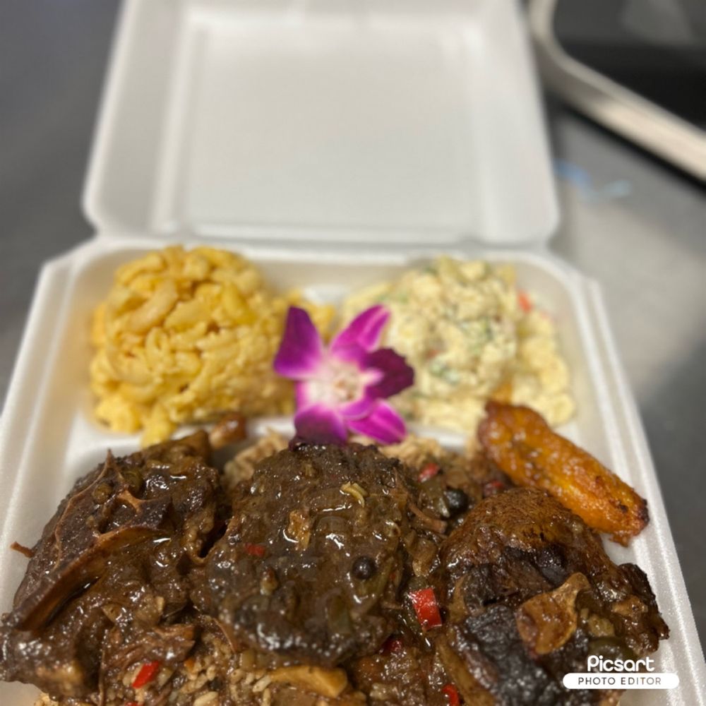 Food from Exotic Eatz & Sweetz