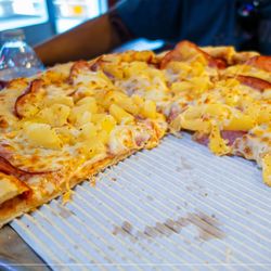 Shaver Lake Pizza - Hawaiian pizza