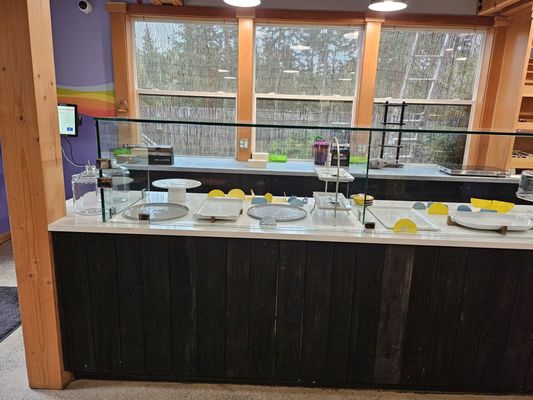 Cafe in the Woods does not exist - go to Seabiscuit Bakery for new info by null