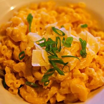 Smith & Kings - Smith and Kings Mac and Cheese - Cocktail Bars Near Me - Honolulu, Hawaii Smith & Kings - Smith and Kings Mac and Cheese - Cocktail Bars Near Me - Honolulu, Hawaii