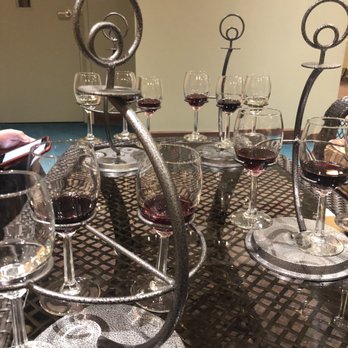 Casa Larga Vineyards - Wineries Near Me - Fairport, New York