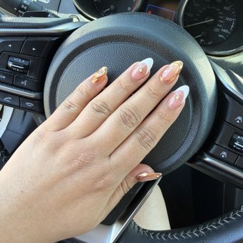 Gallery Nails & Spa - Nail Salons Near Me - Vacaville, California
