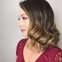 Salon Emvee - Vintage and simply beautiful!