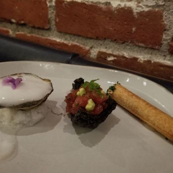 Senia - Trio of Snacks: Kushi oyster, Ahi poke, and smoked salmon - Cocktail Bars Near Me - Honolulu, Hawaii