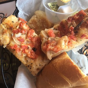 O Sole Mio - Free bread (focaccia, fresh bread and garlic knots ) - Pizza Near Me - Stony Brook, New York O Sole Mio - Free bread (focaccia, fresh bread and garlic knots ) - Pizza Near Me - Stony Brook, New York