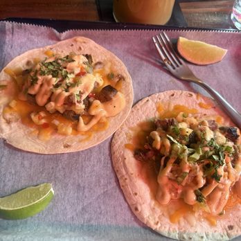 Uno Mas Taco & Tequila Bar - Carne Asada Taco - Mexican Near Me - Braintree, Massachusetts Uno Mas Taco & Tequila Bar - Carne Asada Taco - Mexican Near Me - Braintree, Massachusetts