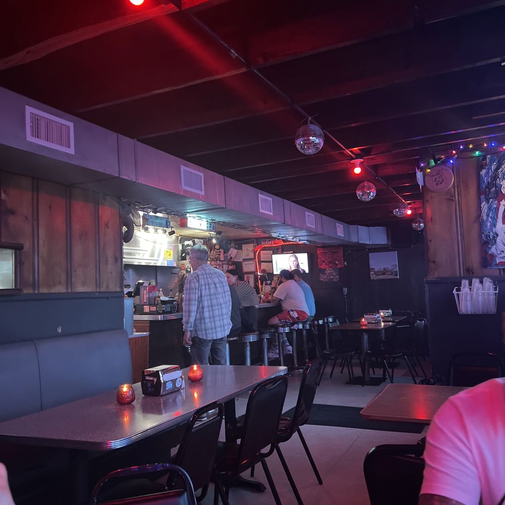 Dino's - American Near Me - Nashville, Tennessee