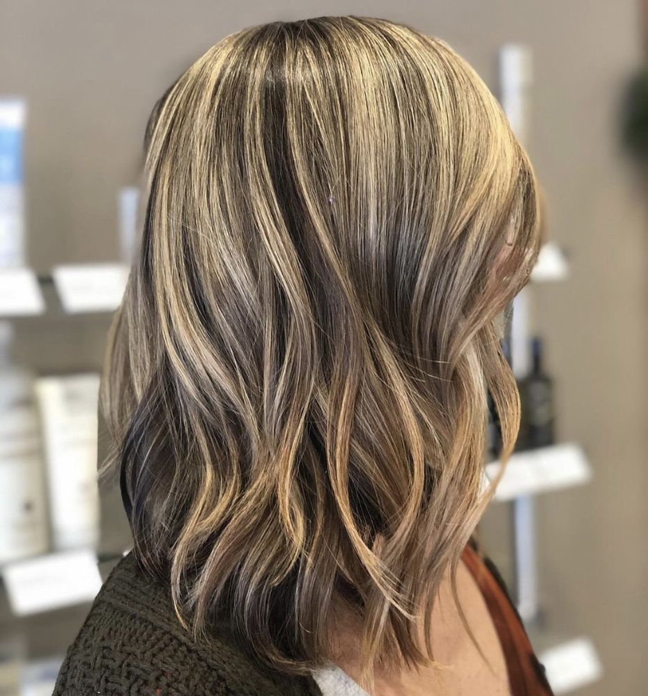Styles By Natasha Logo