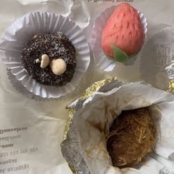Casa de Doces Regionais Taquelim Gonçalves - Selection of sweets